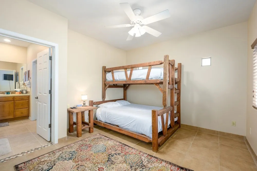 Casa Sonoran 3 Bedroom Home by RedAwning