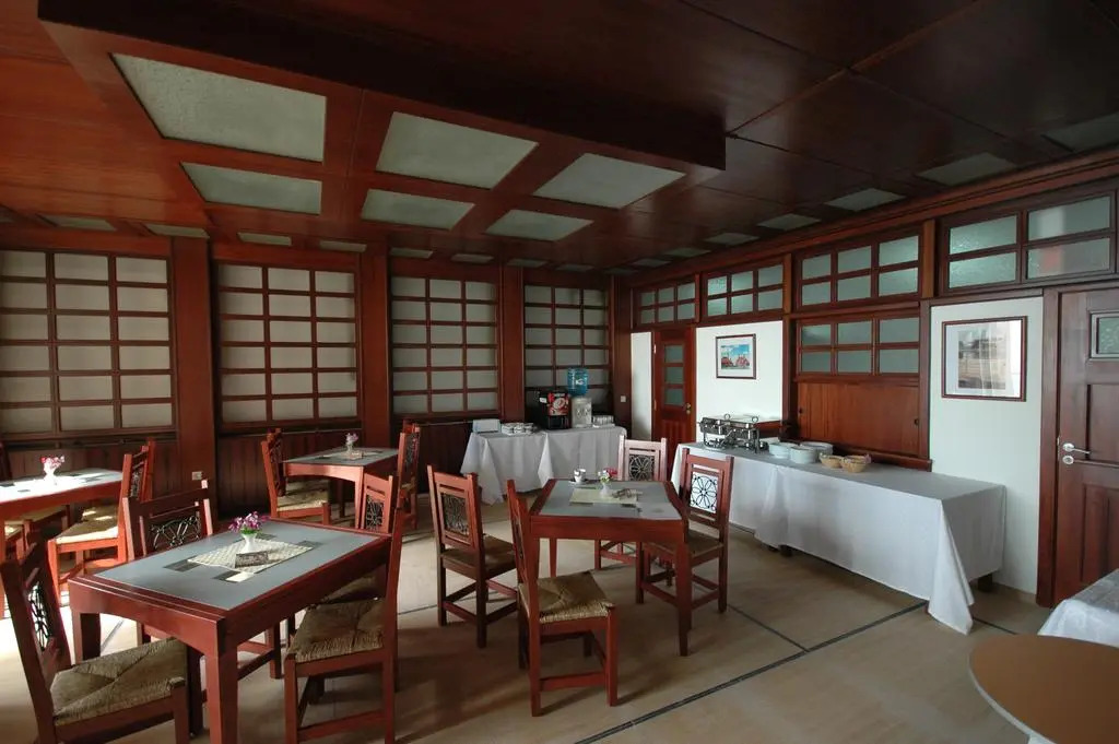 Brigantina Beach Hotel