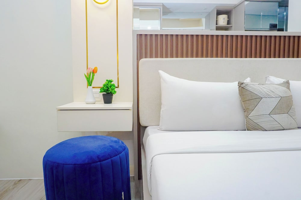 Compact And Functional Studio At Apartment Transpark Juanda Bekasi Timur