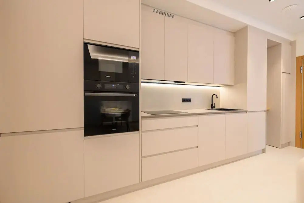 M Scr7b2 Amplio Piso Exterior de un Dormitorio e