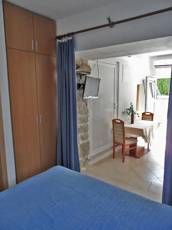 Apartments Spiro
