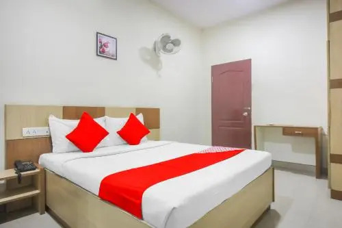 Hotel Thalapathi by OYO Rooms