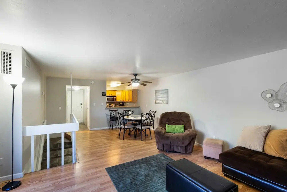 Campus Walk Condo 2 BR by Casago