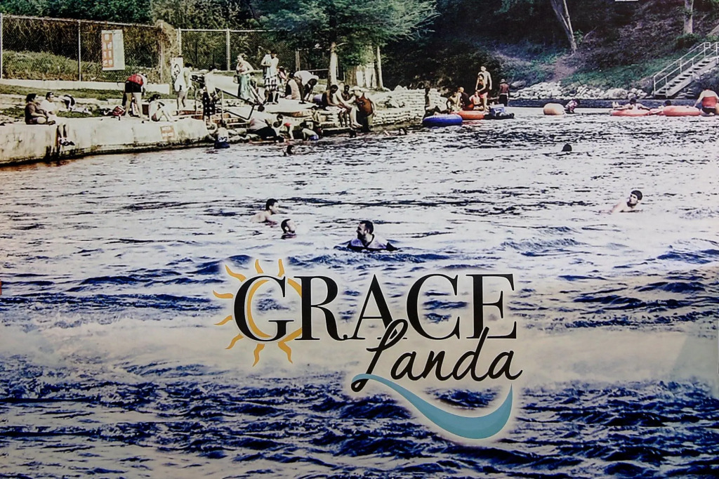 Gracelanda WW C302 in New Braunfels