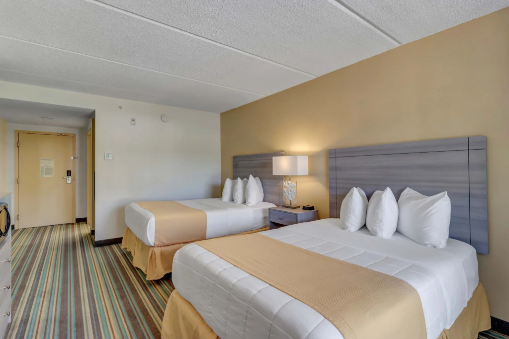 Hutchinson Island Hotel