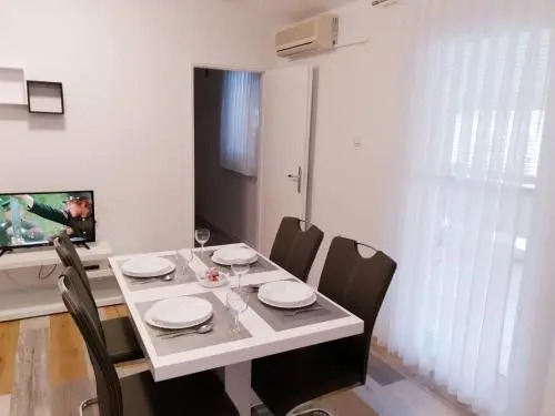 Apartments Davorka