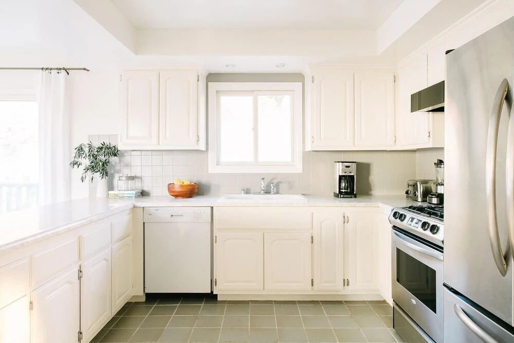 Pacifica by AvantStay | Ocean Getaway w/ Sunset Views | Sleeps 24!