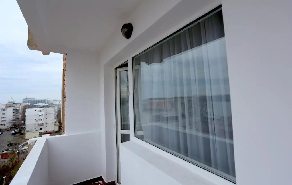 SOHO Apartment near CERONAV