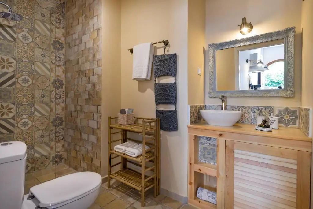 Avra Apartments
