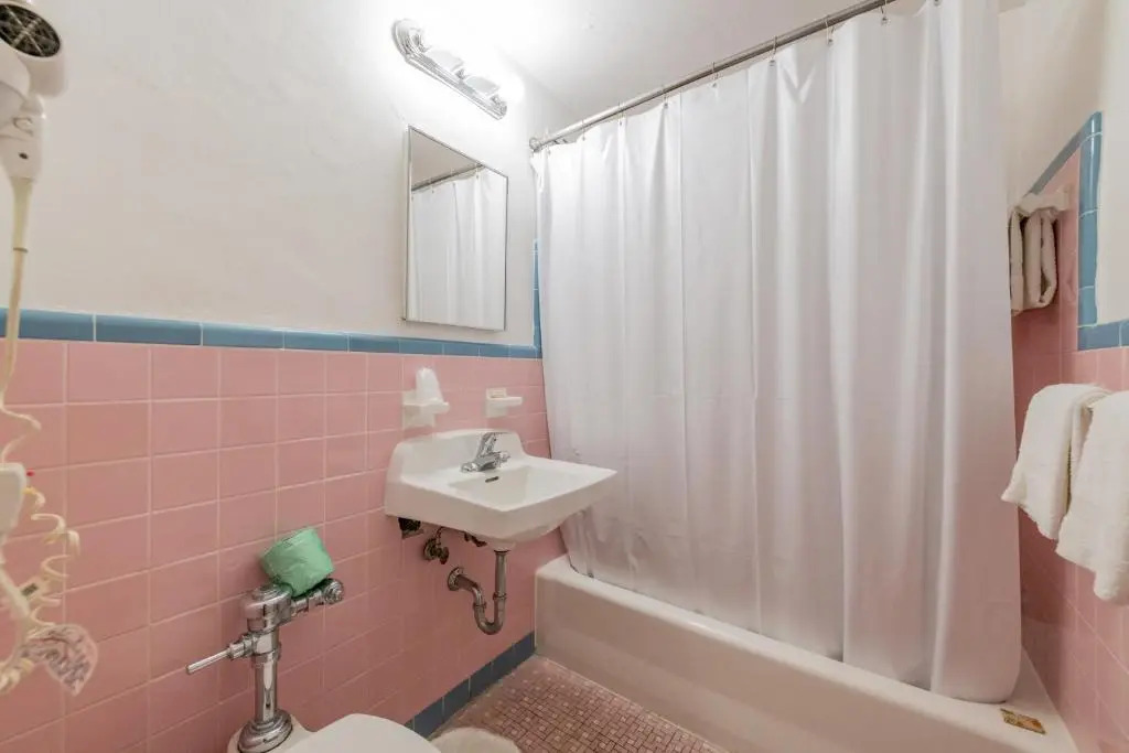 Ocean Beach Suites