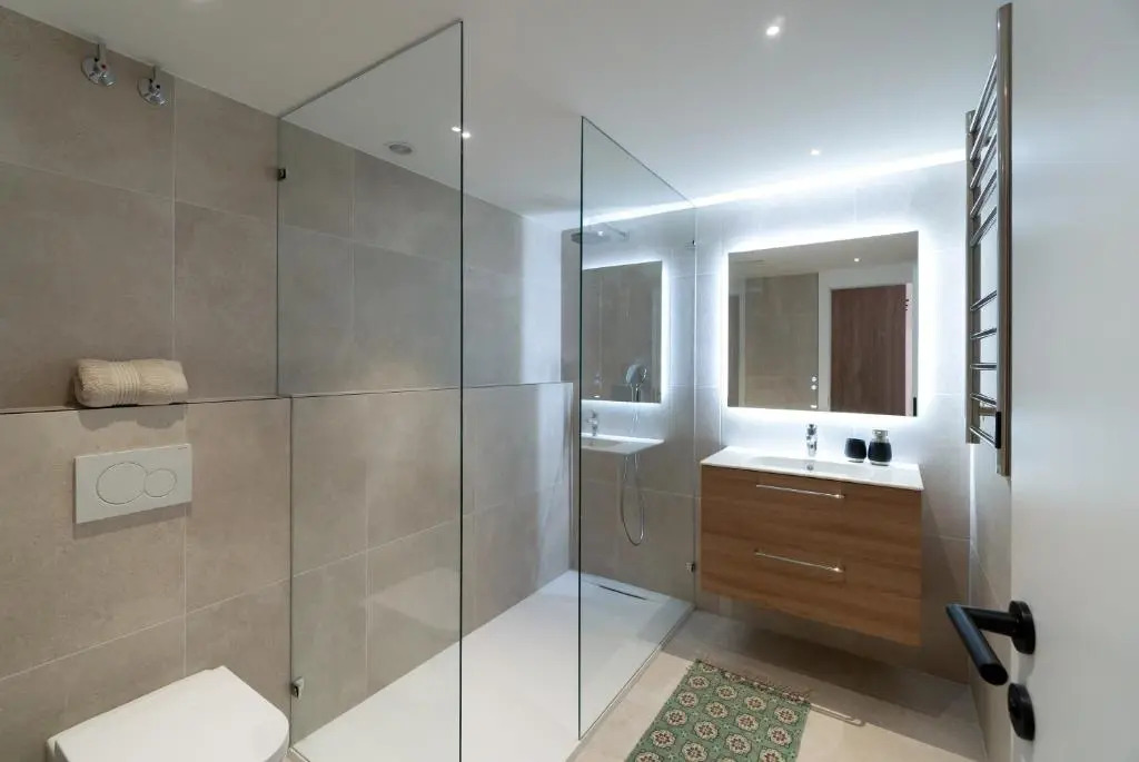 Luxury 3 bedr apartment in Torremolinos