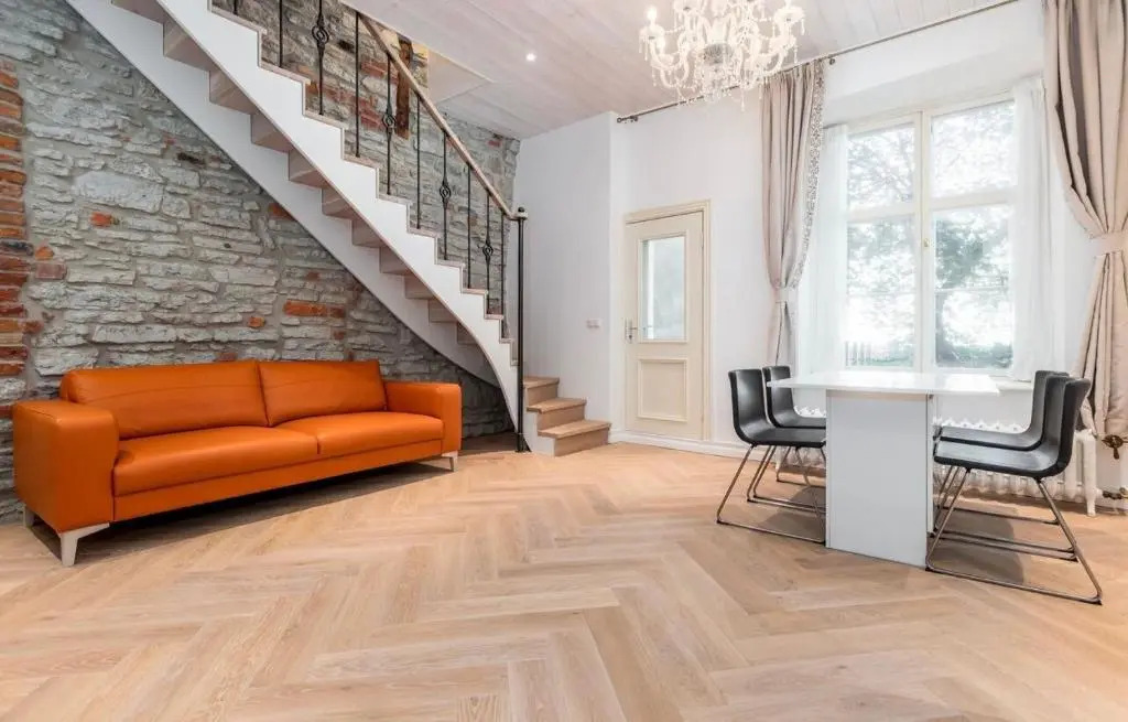 Luxurious 2-floor home in the Old Town
