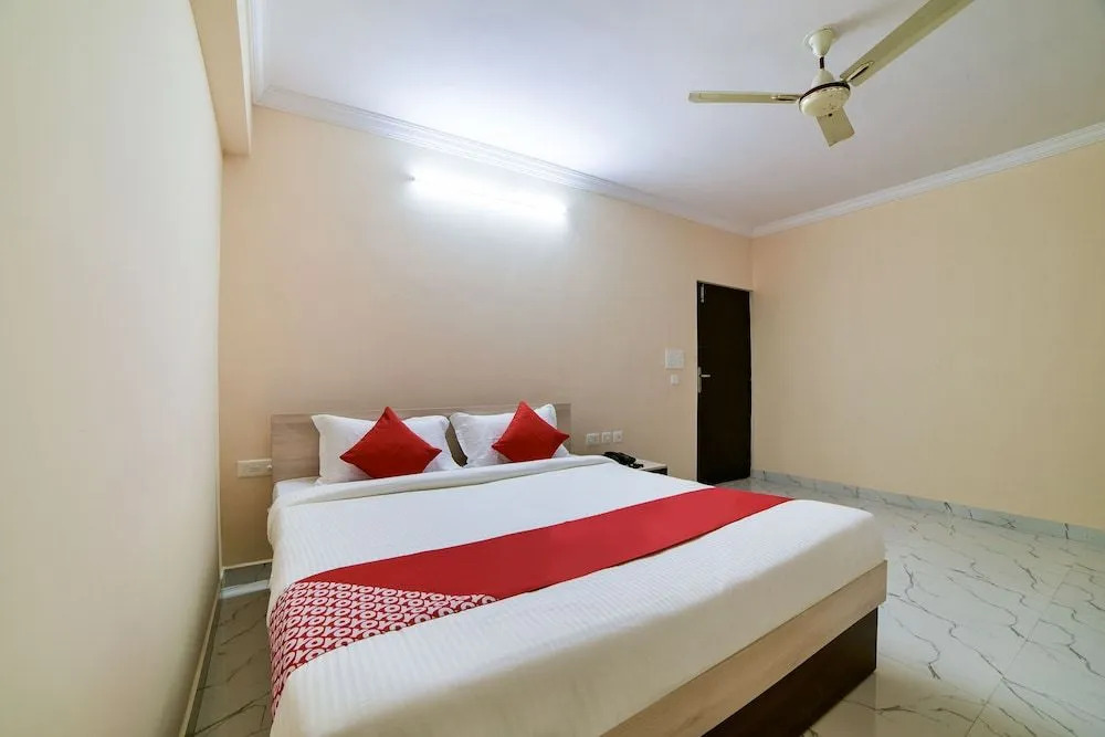 FabHotel Opal Residency