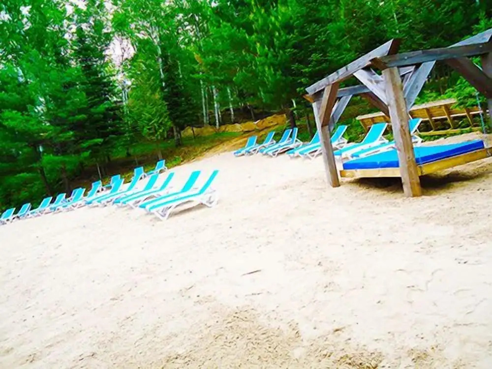 Footprints Resort