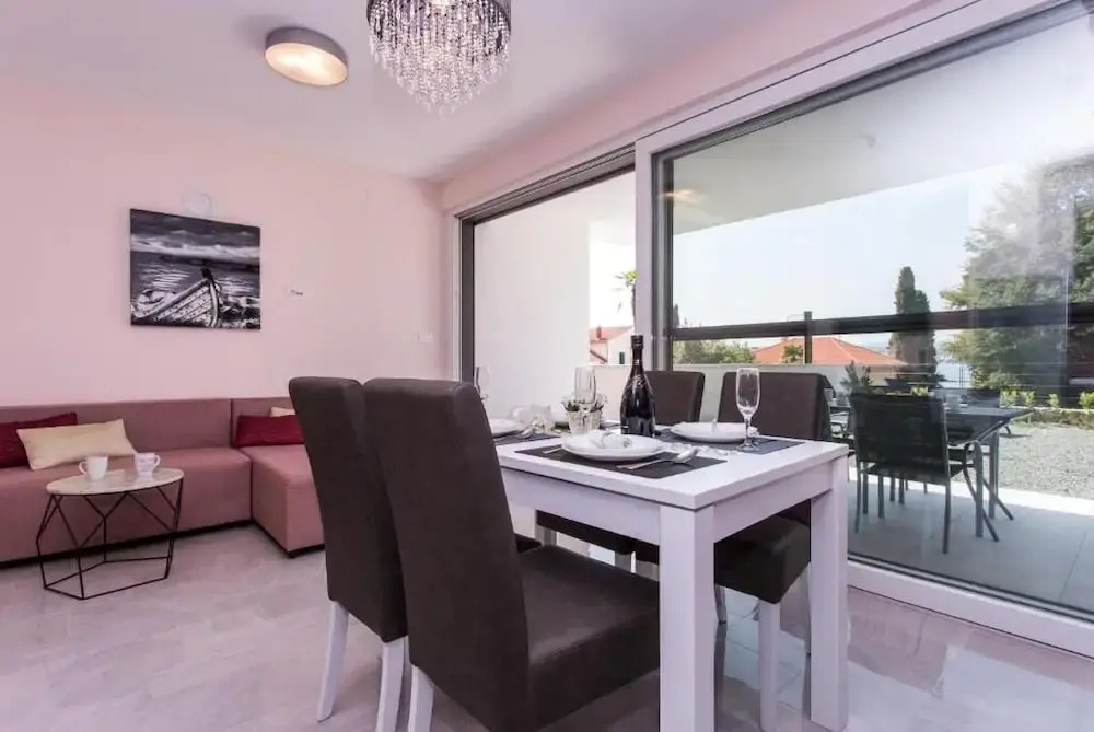 Apartments Marina
