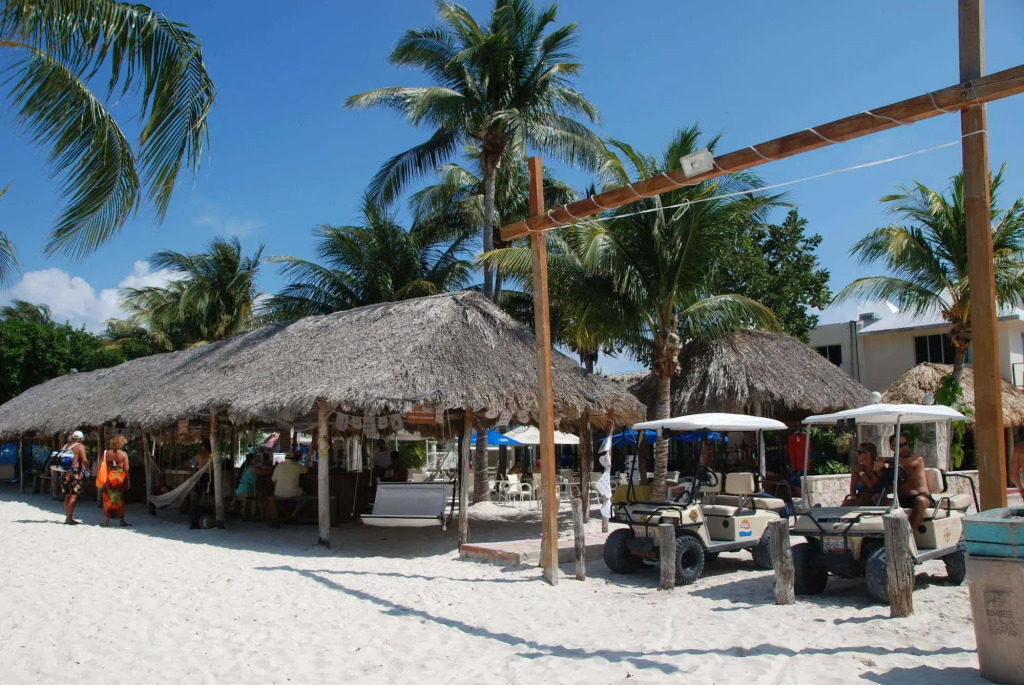 Hotel Cabanas Maria Del Mar