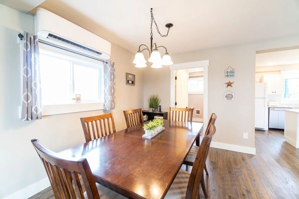 Avery Beach - 4 Br Home