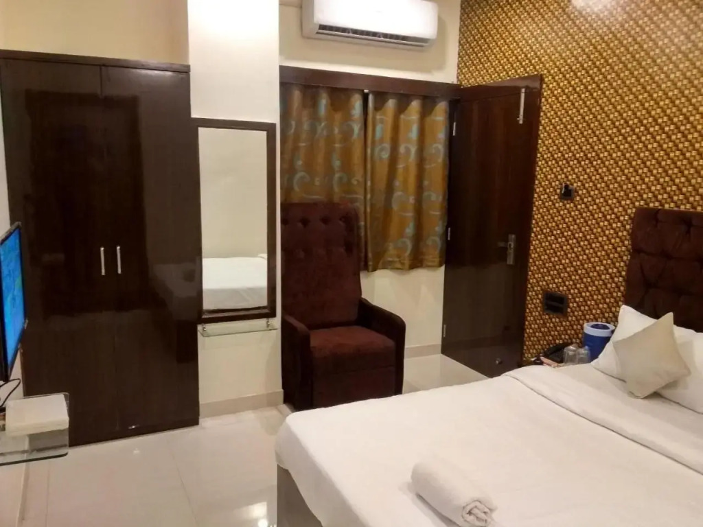 STARiHOTELS Railway Station Hinganghat