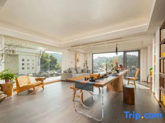 Xiao Zhang's Cultural and Artistic Homestay