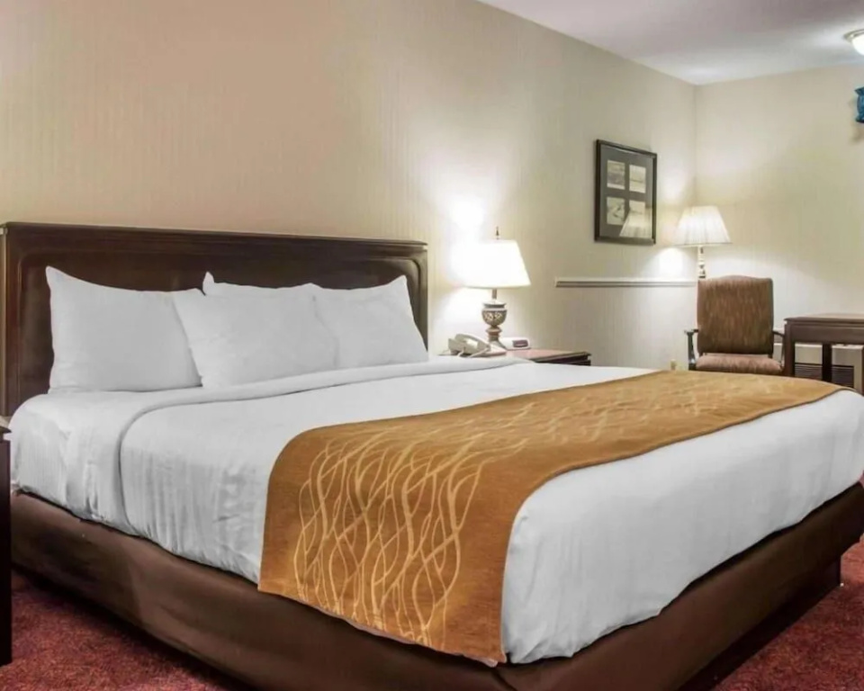 Canberra Premiere Comfort Hotel