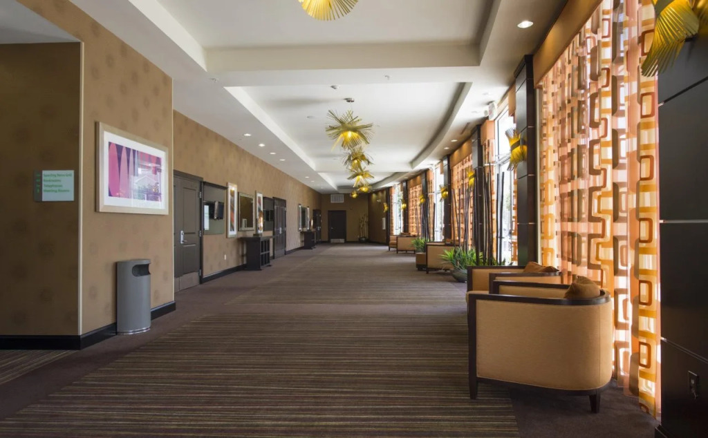 Holiday Inn Hotel Houston Westchase