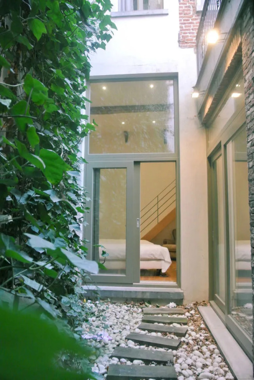 The Captaincy Guesthouse Brussels