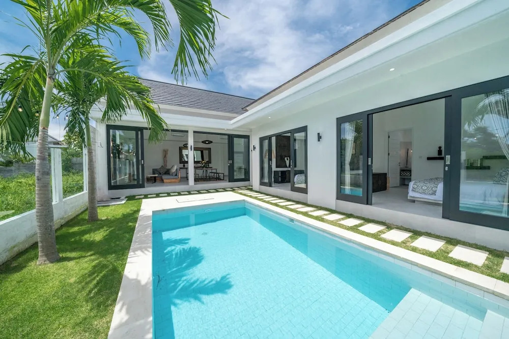 Villa Azcoyen - 3BR Villa in Canggu