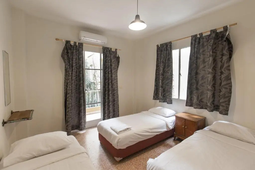 The Grand Meshmosh Hotel