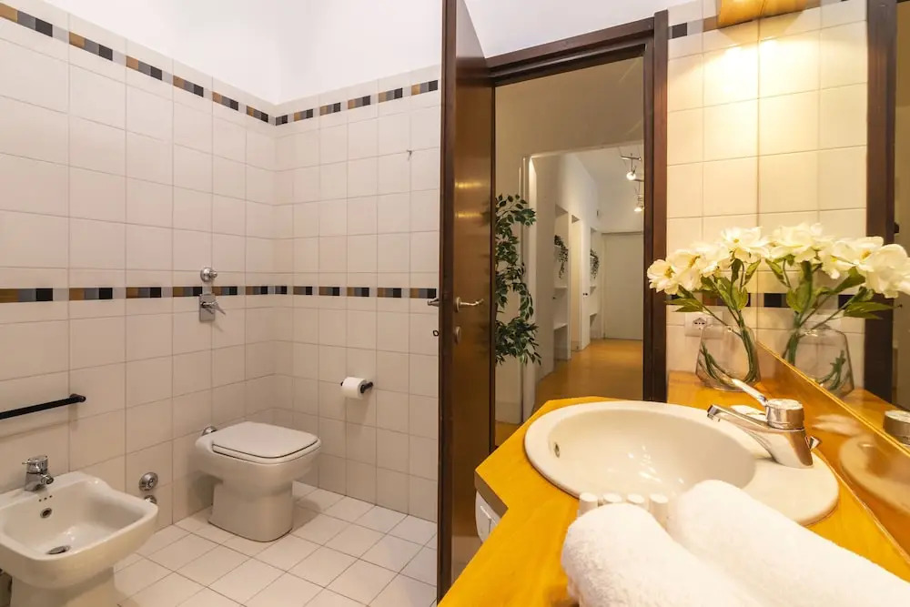 Santa Valeria - 4 Bedrooms Apartment