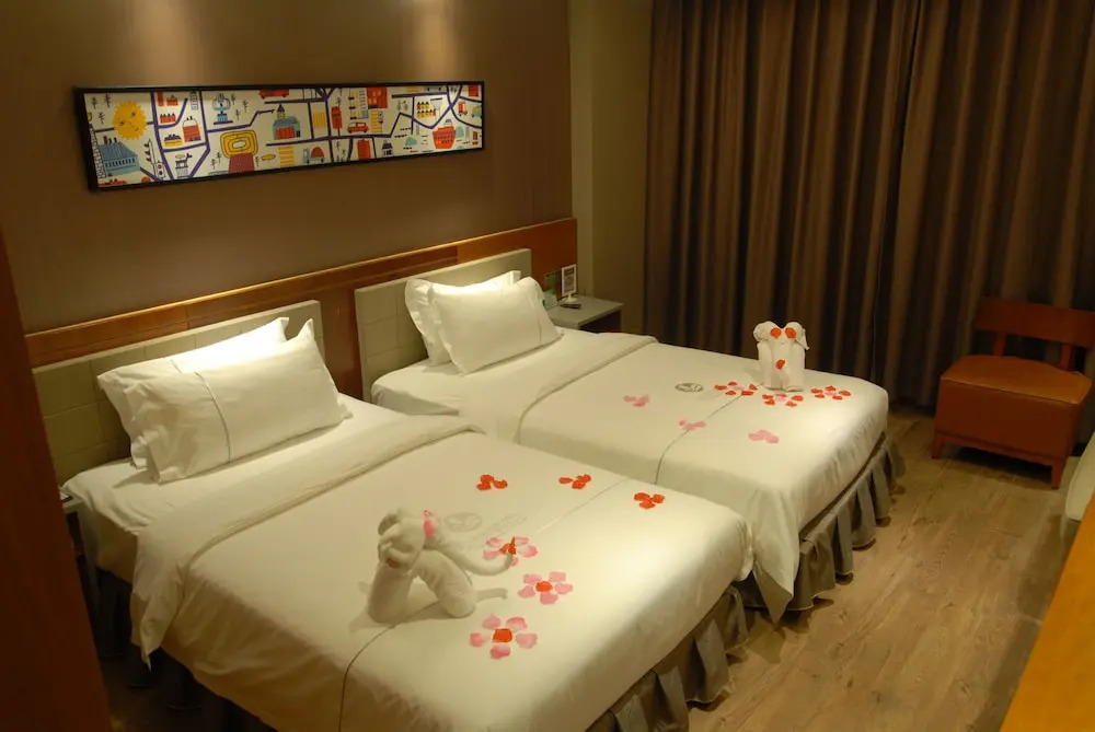 Insail Hotels (Gongbei Port Zhuhai)