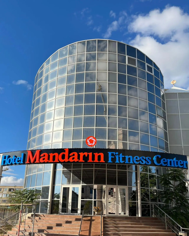 Hotel & Fitness Center MANDARIN