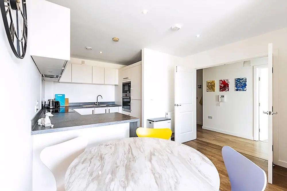 Stepney Green City Apartment