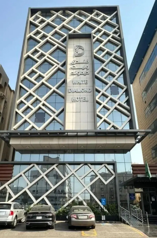 White Diamond Hotel Sari