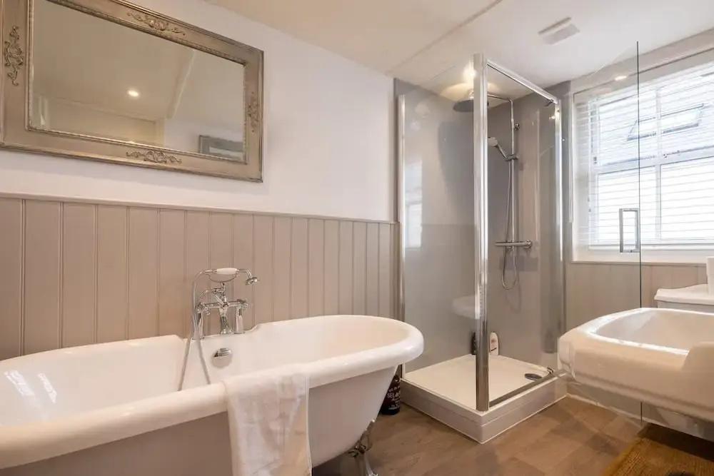 Host Stay George Street Townhouse