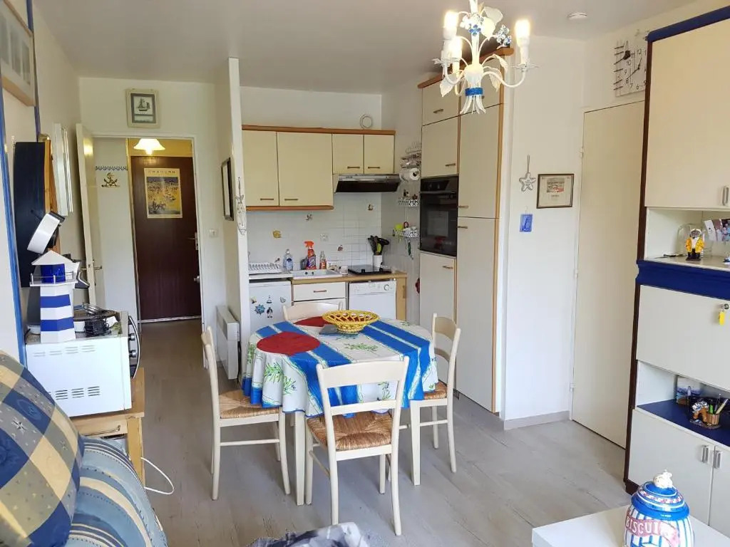 Appartement Cabourg, 2 pièces, 4 personnes - FR-1-487-157