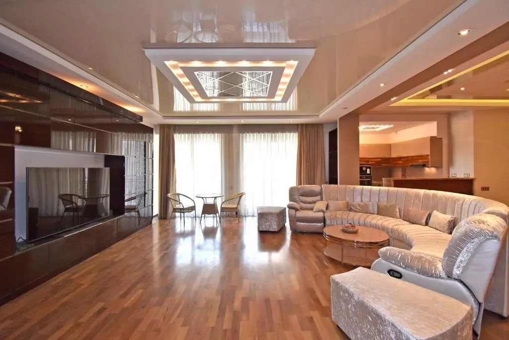 Northern Avenue, 2 bedrooms Luxury & GRAND apartment HH555