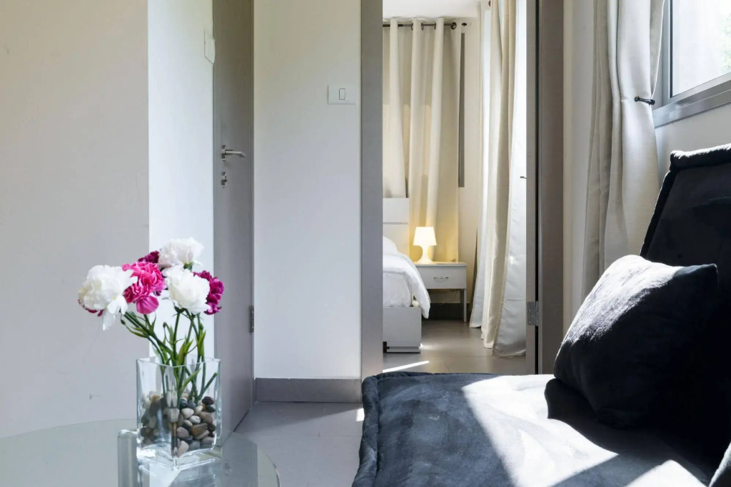 Dizengoff Inn Apartments