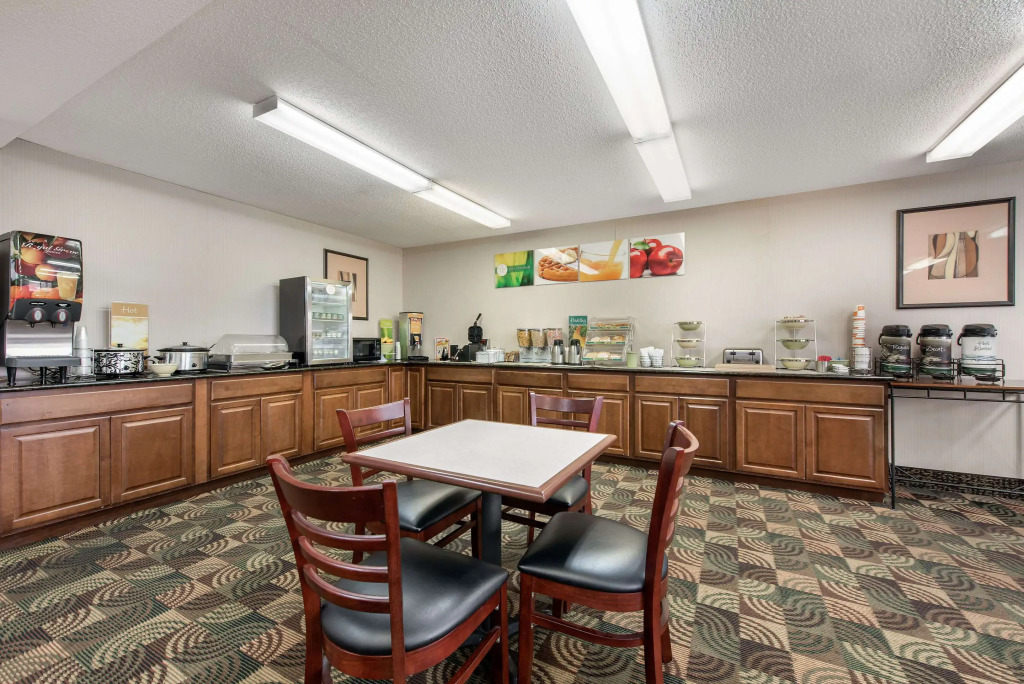 Quality Inn & Suites Lebanon I-65