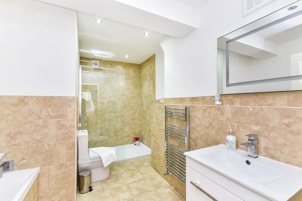Warren Street Rooms