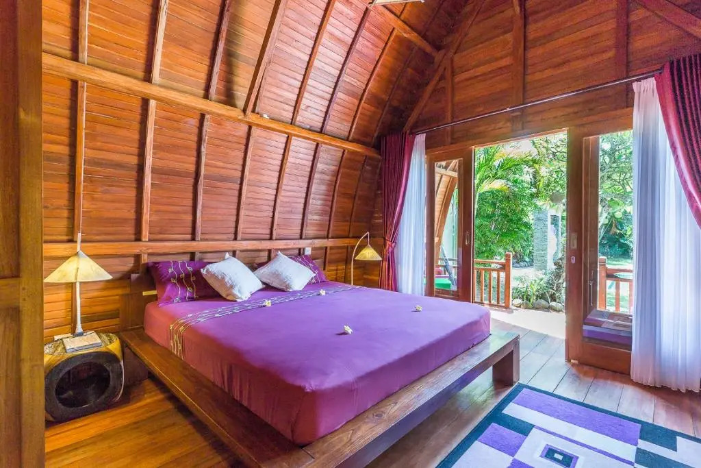 Villa Purple