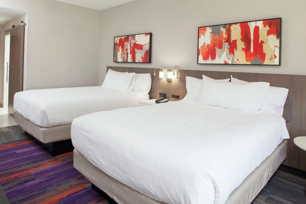 Hilton Garden Inn Charlotte Waverly