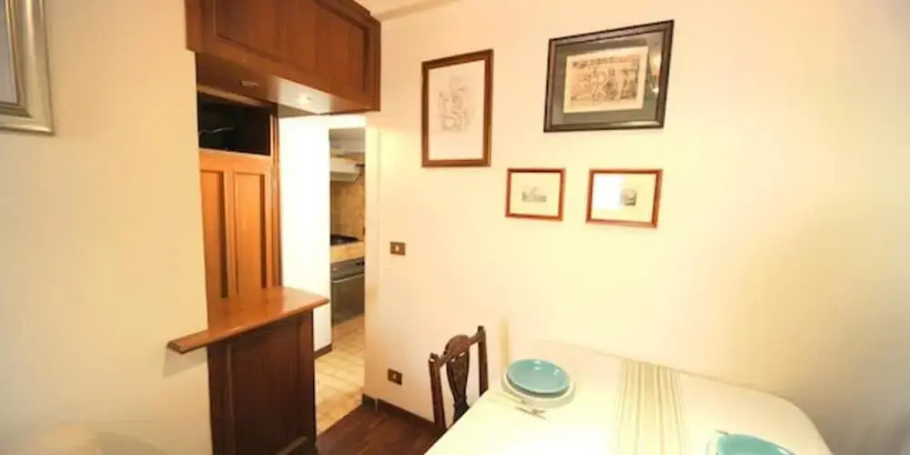 Spanish Steps Oasis Suite