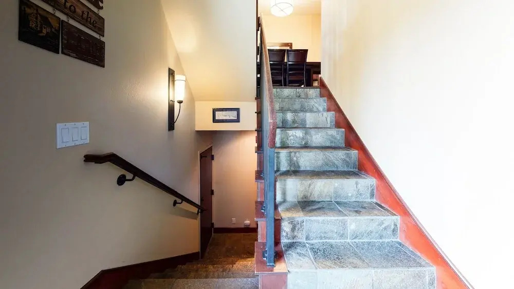 Juniper Crest 1 4 Bedroom Townhouse by RedAwning