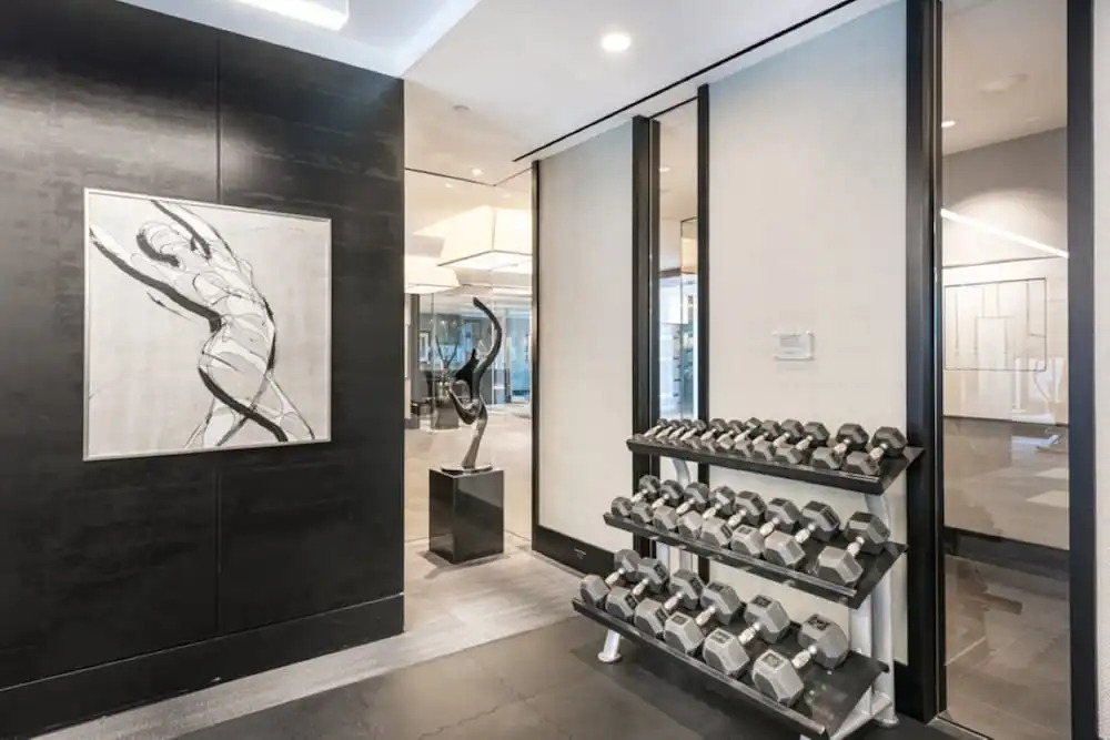 Global Luxury Suites at Town Center
