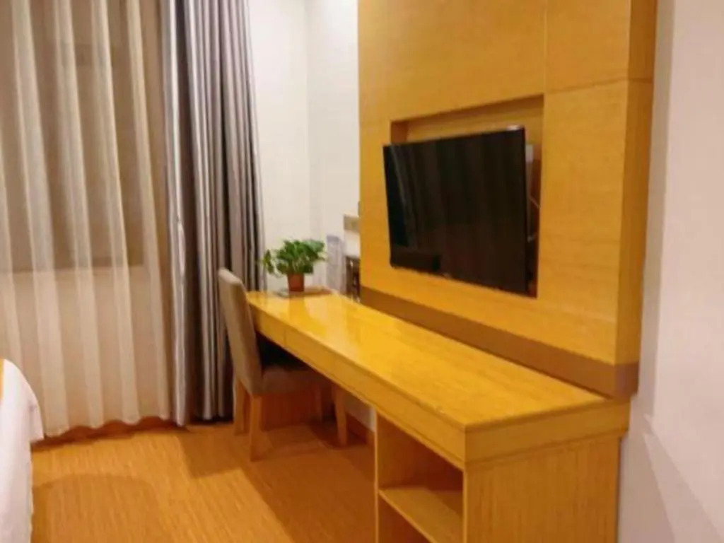 GreenTree Inn Shanghai Fengxian District Xiaotang Road Hotel