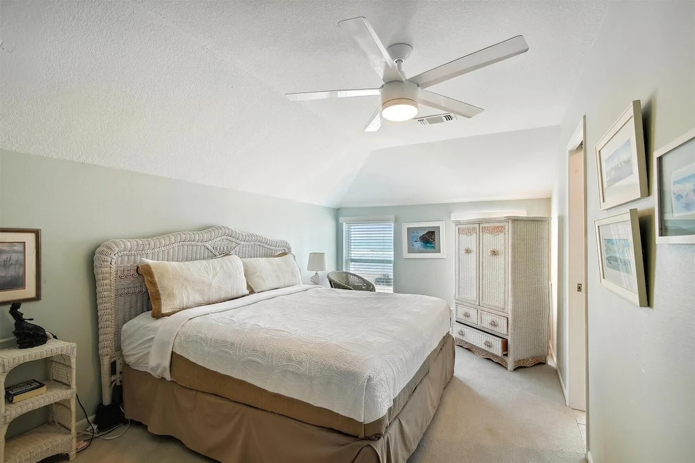 Sea Loft