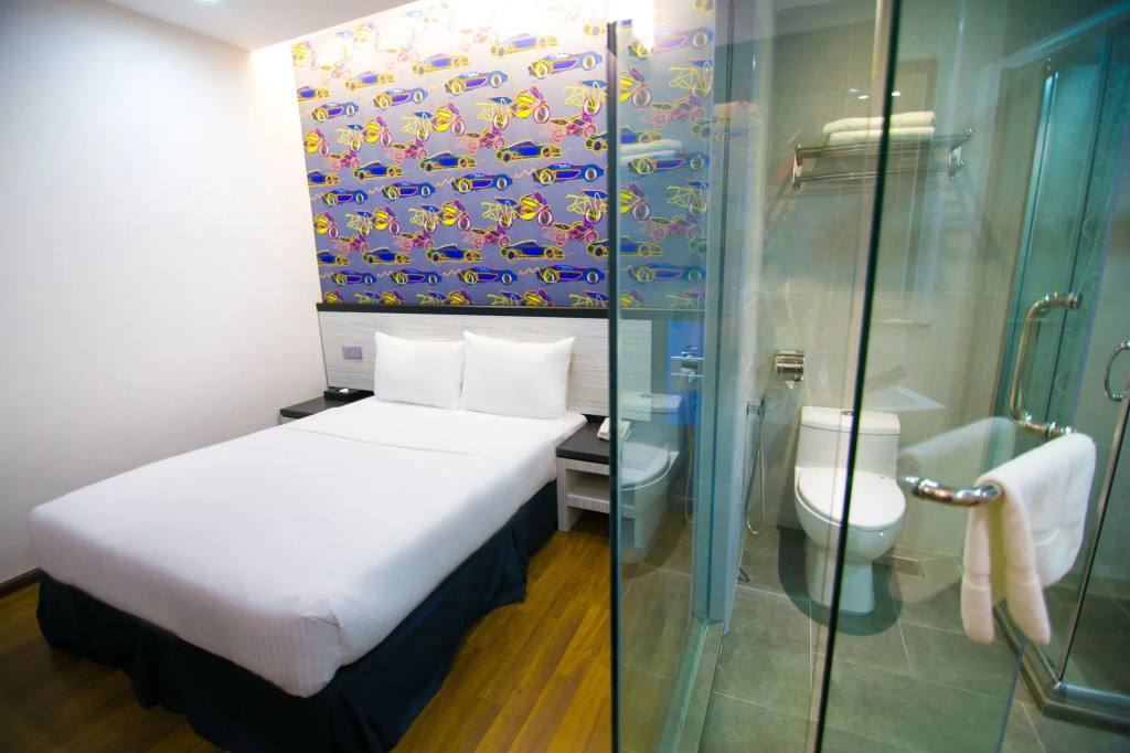 INDRA HOTEL - BOUTIQUE SUITES