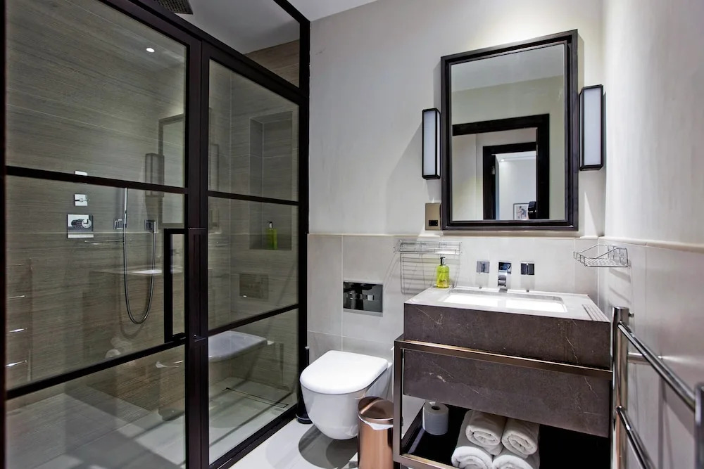 2-bed Executive Apt 518
