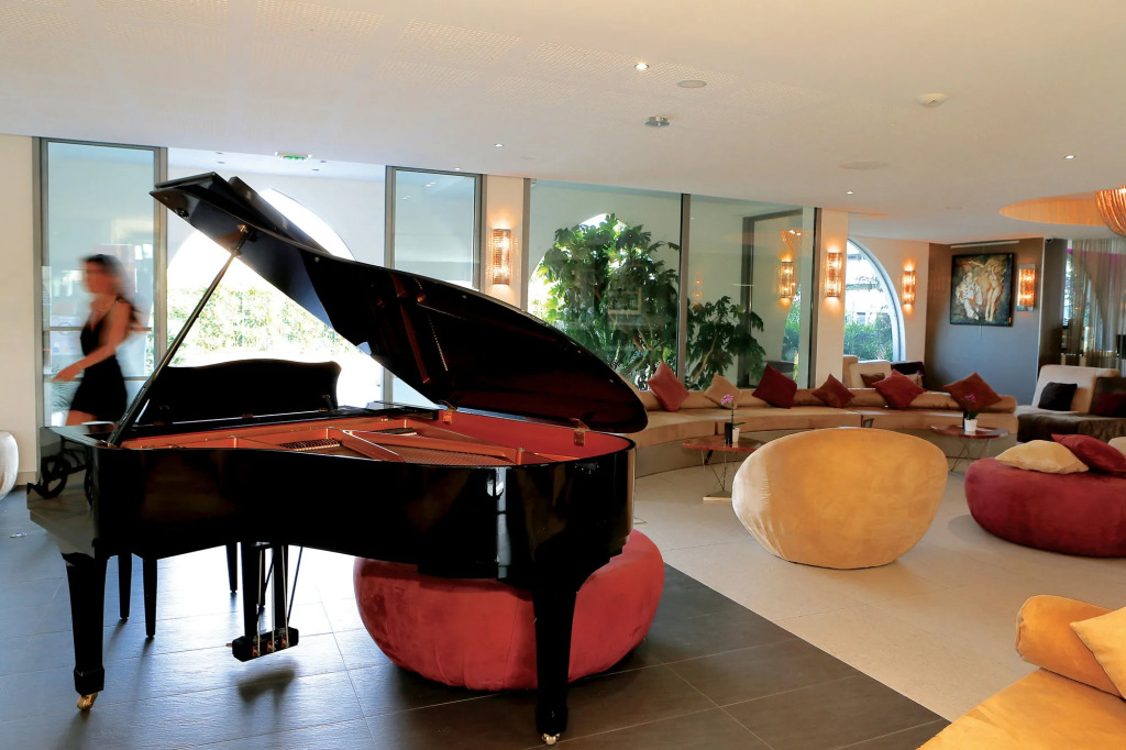 OzInn Hôtel & Spa