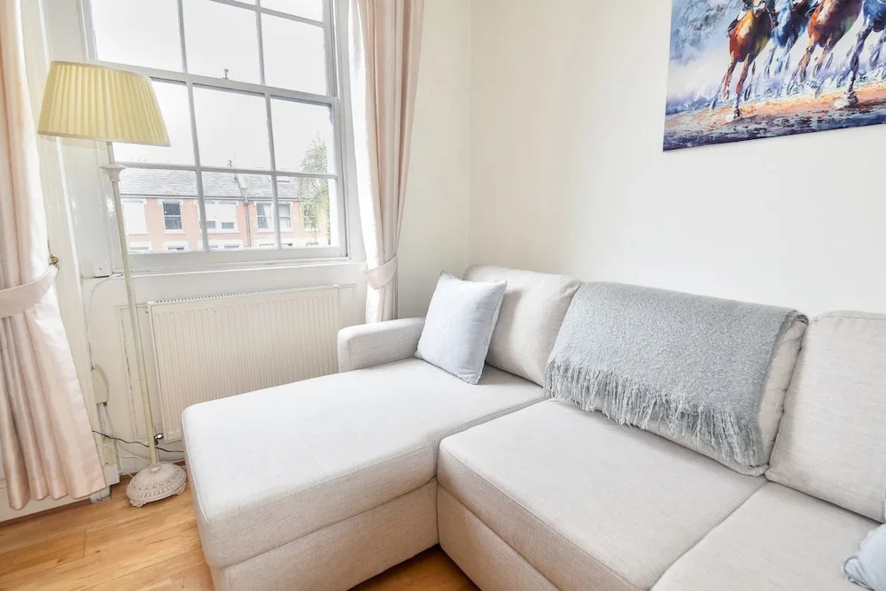 1 Bedroom Flat Near Kentish Town